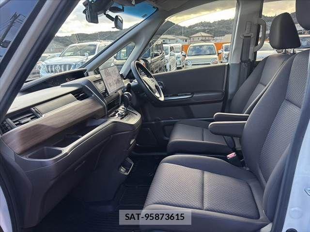 Honda FREED 2022-06 4592544-17