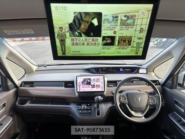 Honda FREED 2022-06 4592544-1