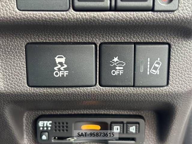 Honda FREED 2022-06 4592544-5