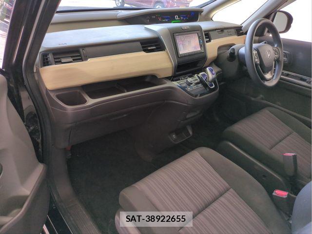 Honda FREED 2017-02 5868099-2