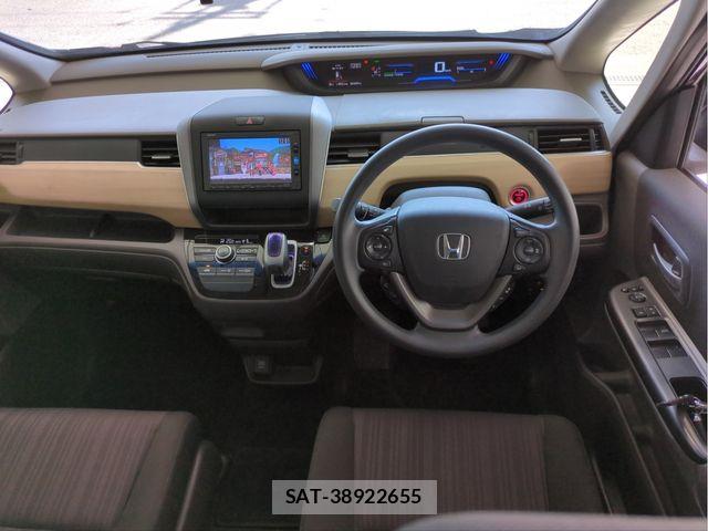 Honda FREED 2017-02 5868099-7