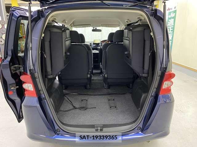 Honda FREED 2009-10 5868130-16