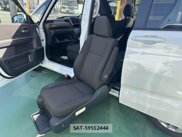 Honda FREED 2024-02 6006629-7