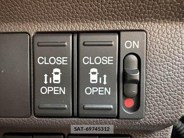 Honda FREED 2022-08 6244154-4