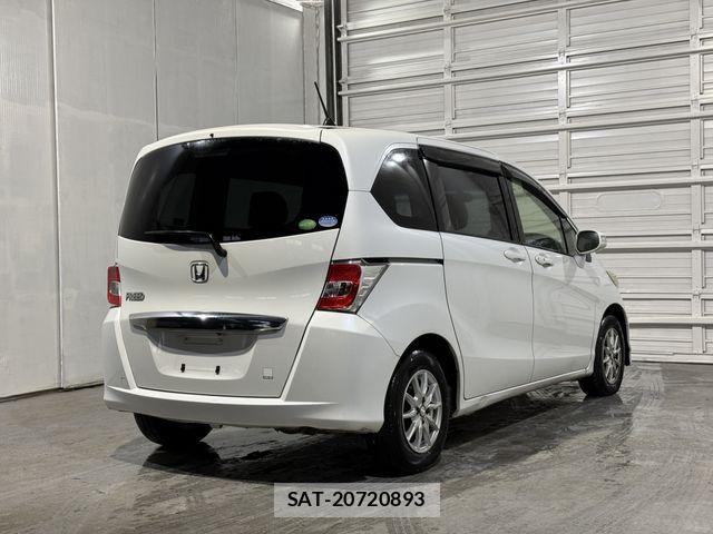 Honda FREED 2015-01 6304217-3