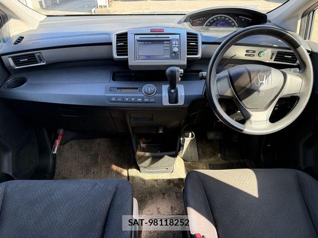 Honda FREED 2013-05 6497953-9
