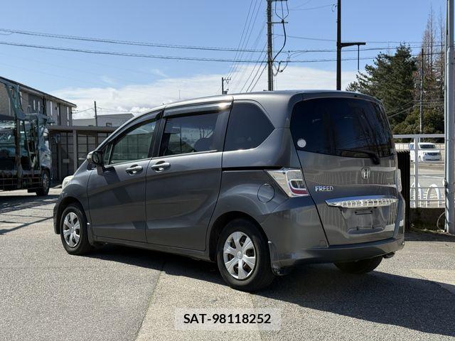 Honda FREED 2013-05 6497953-2