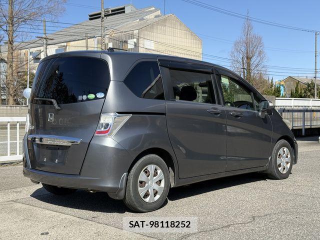 Honda FREED 2013-05 6497953-4