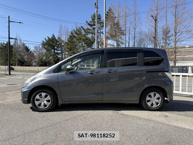 Honda FREED 2013-05 6497953-8