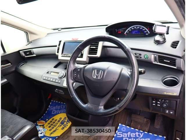 Honda FREED 2013-11 6497951-23
