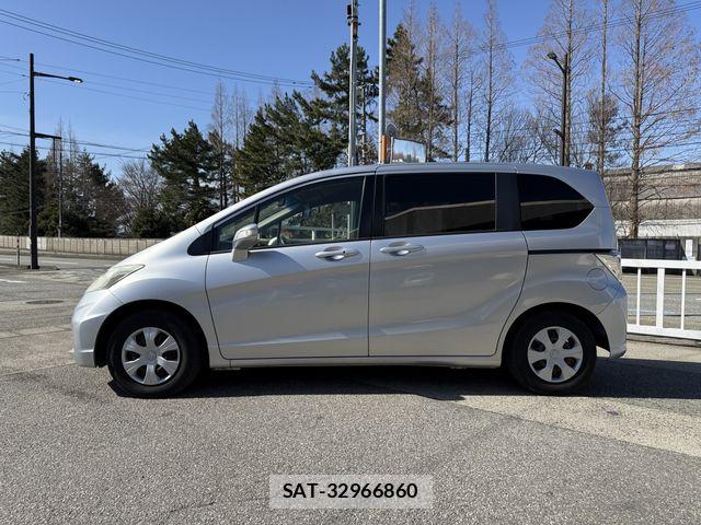 Honda FREED 2012-08 6612000-8