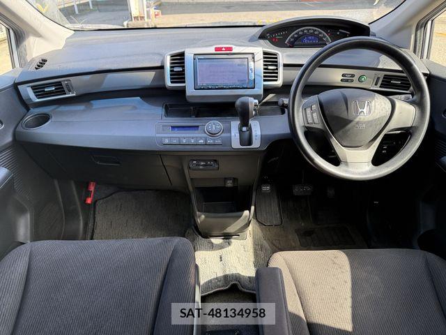 Honda FREED 2014-10 6671433-11