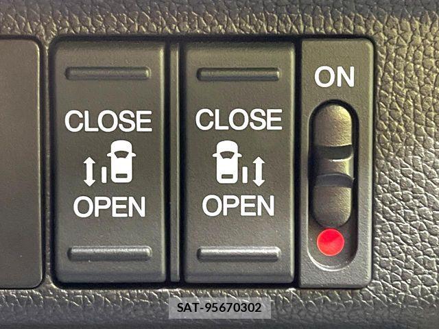 Honda FREED 2023-10 6751661-3