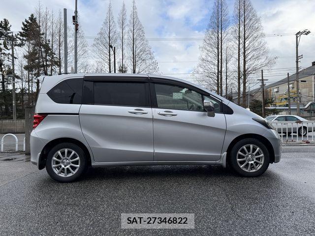 Honda FREED 2009-10 6791054-5