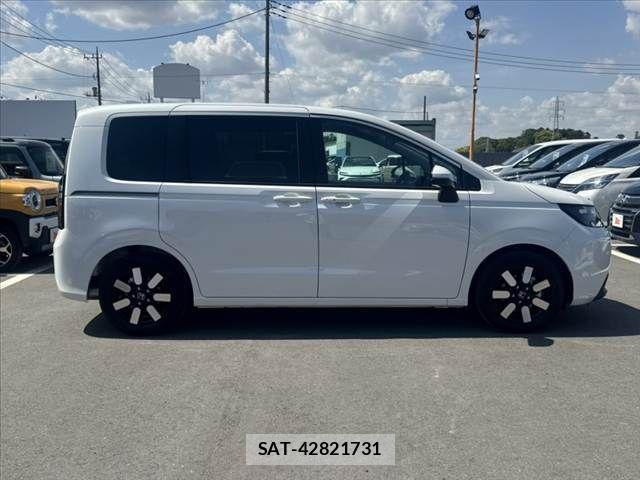 Honda FREED 2025-07 6814978-11