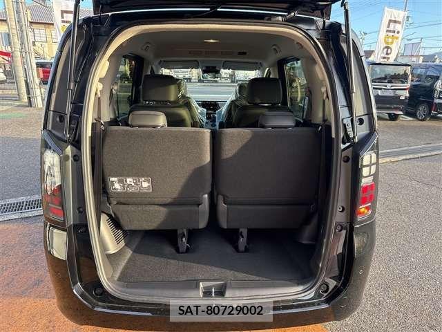 Honda FREED 2025-12 6905428-11