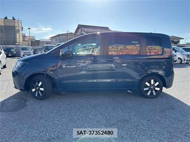 Honda FREED 2025-12 6905419-10