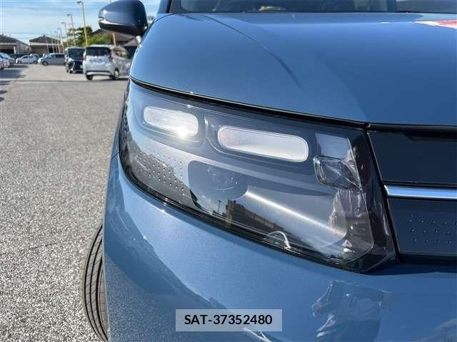 Honda FREED 2025-12 6905419-14