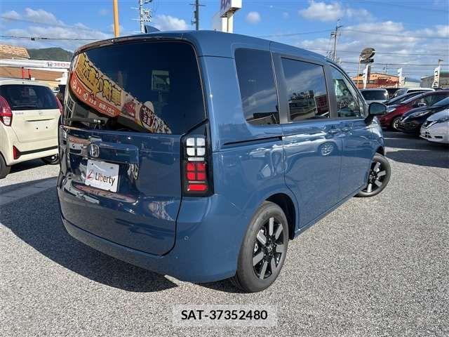 Honda FREED 2025-12 6905419-7