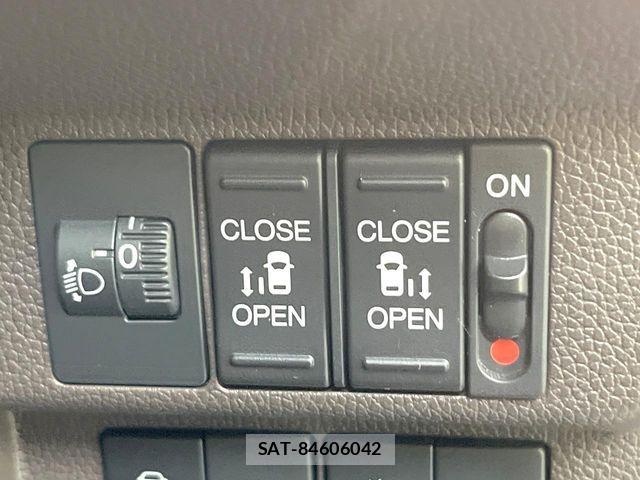 Honda FREED 2018-10 6905467-5