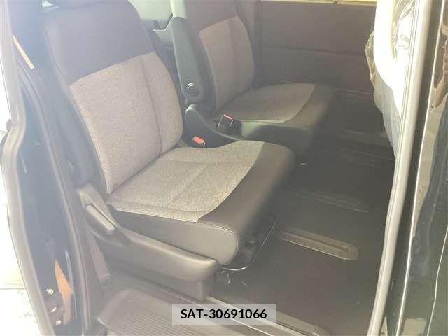 Honda FREED 2025-12 6905429-15