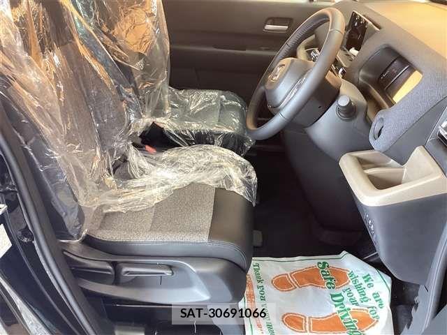 Honda FREED 2025-12 6905429-16