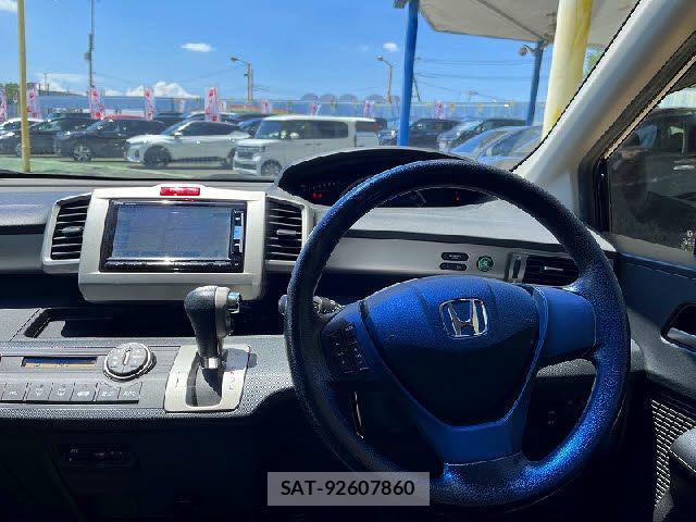 Honda FREED 2013-12 6905490-1