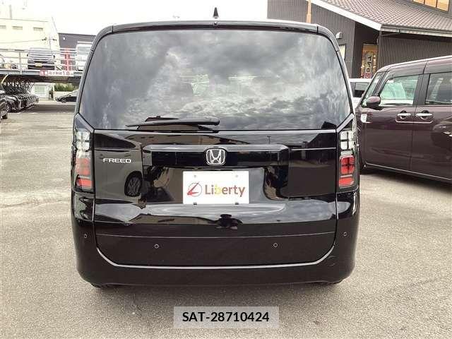 Honda FREED 2025-12 6905436-10
