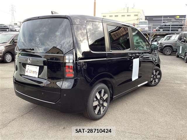 Honda FREED 2025-12 6905436-4
