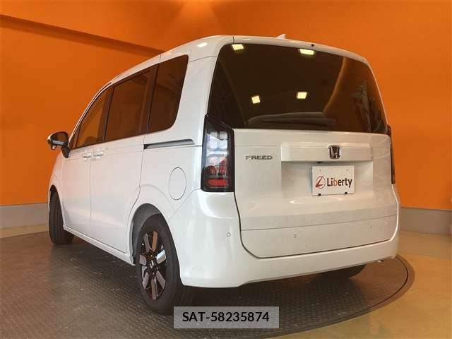 Honda FREED 2025-12 6905417-9