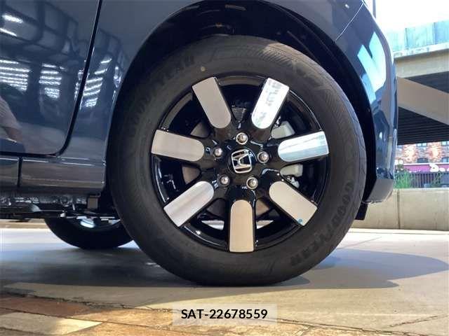 Honda FREED 2025-12 6905425-12