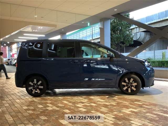 Honda FREED 2025-12 6905425-6
