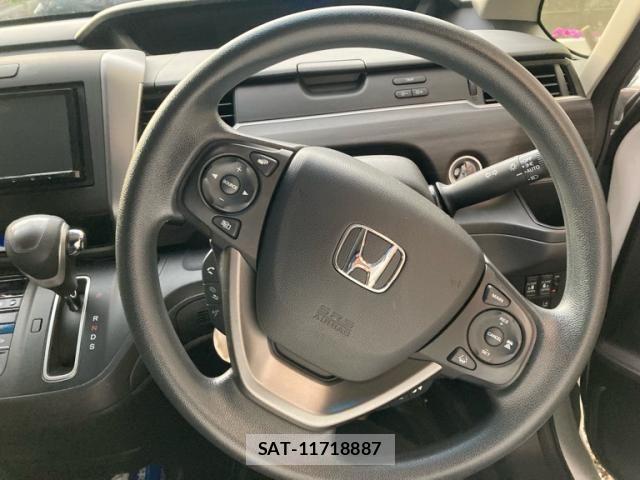 Honda FREED 2023-01 6905462-17