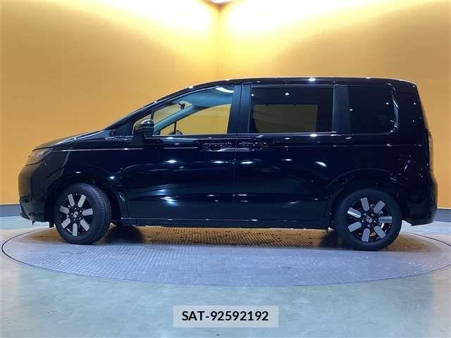 Honda FREED 2025-12 6905430-10