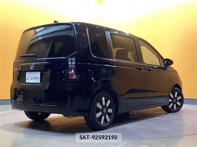 Honda FREED 2025-12 6905430-7