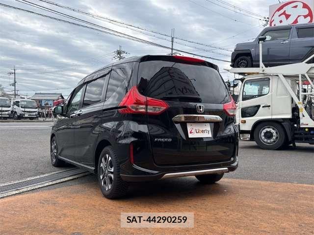 Honda FREED 2023-03 6905434-12