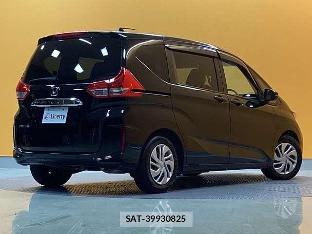 Honda FREED 2023-02 6905459-12