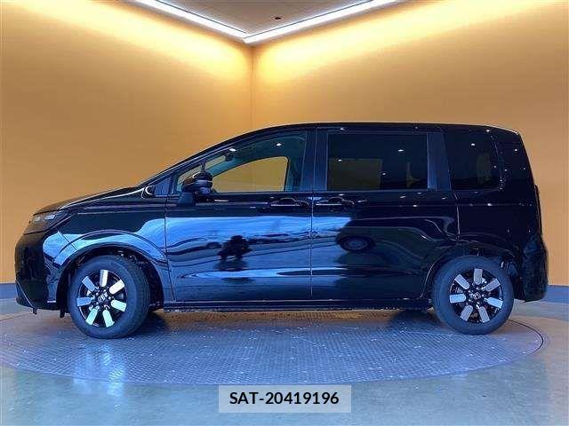 Honda FREED 2025-10 6905381-11
