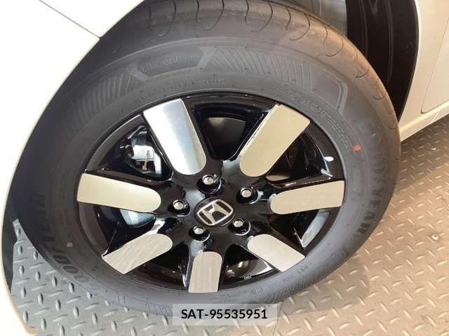 Honda FREED 2026-03 6905405-13