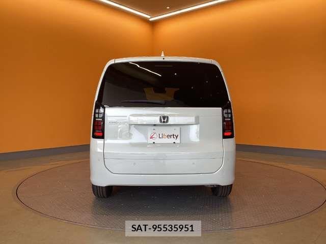Honda FREED 2026-03 6905405-7