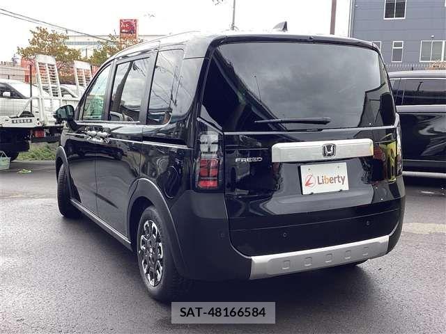 Honda FREED 2025-11 6905426-9