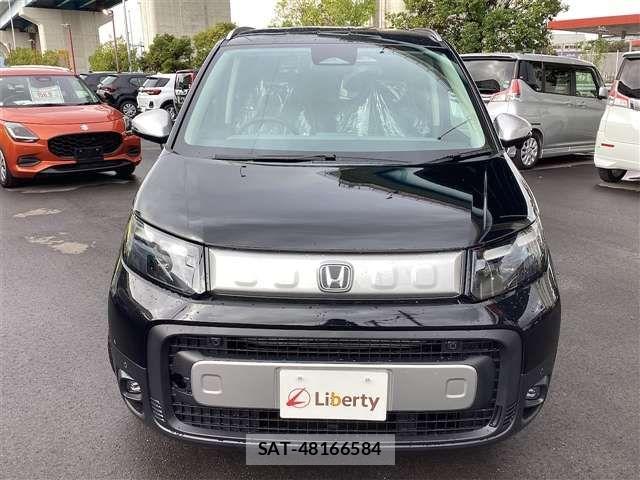 Honda FREED 2025-11 6905426-4