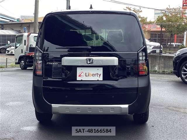 Honda FREED 2025-11 6905426-8