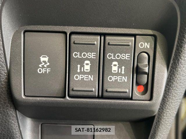 Honda FREED 2025-04 7058627-6