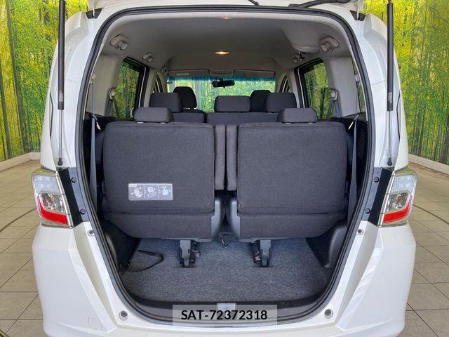 Honda FREED 2011-12 7058638-10