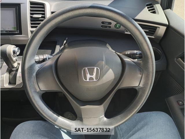 Honda FREED 2012-05 7058635-11