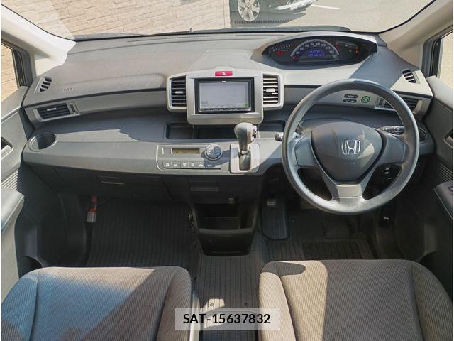 Honda FREED 2012-05 7058635-4