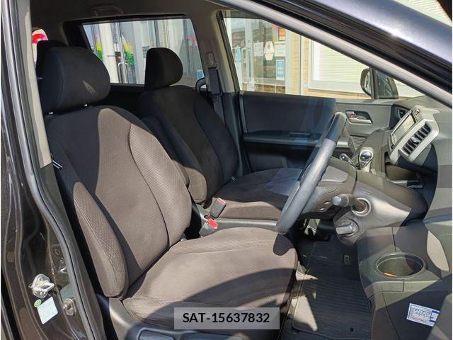 Honda FREED 2012-05 7058635-5