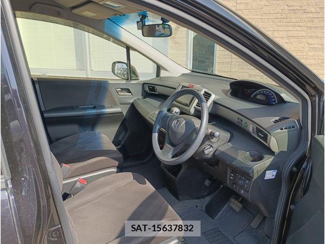 Honda FREED 2012-05 7058635-6