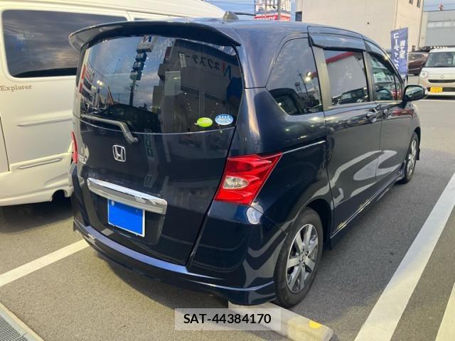 Honda FREED 2011-10 7218848-5